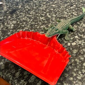 Fun Crocodile dustpan from Ecko